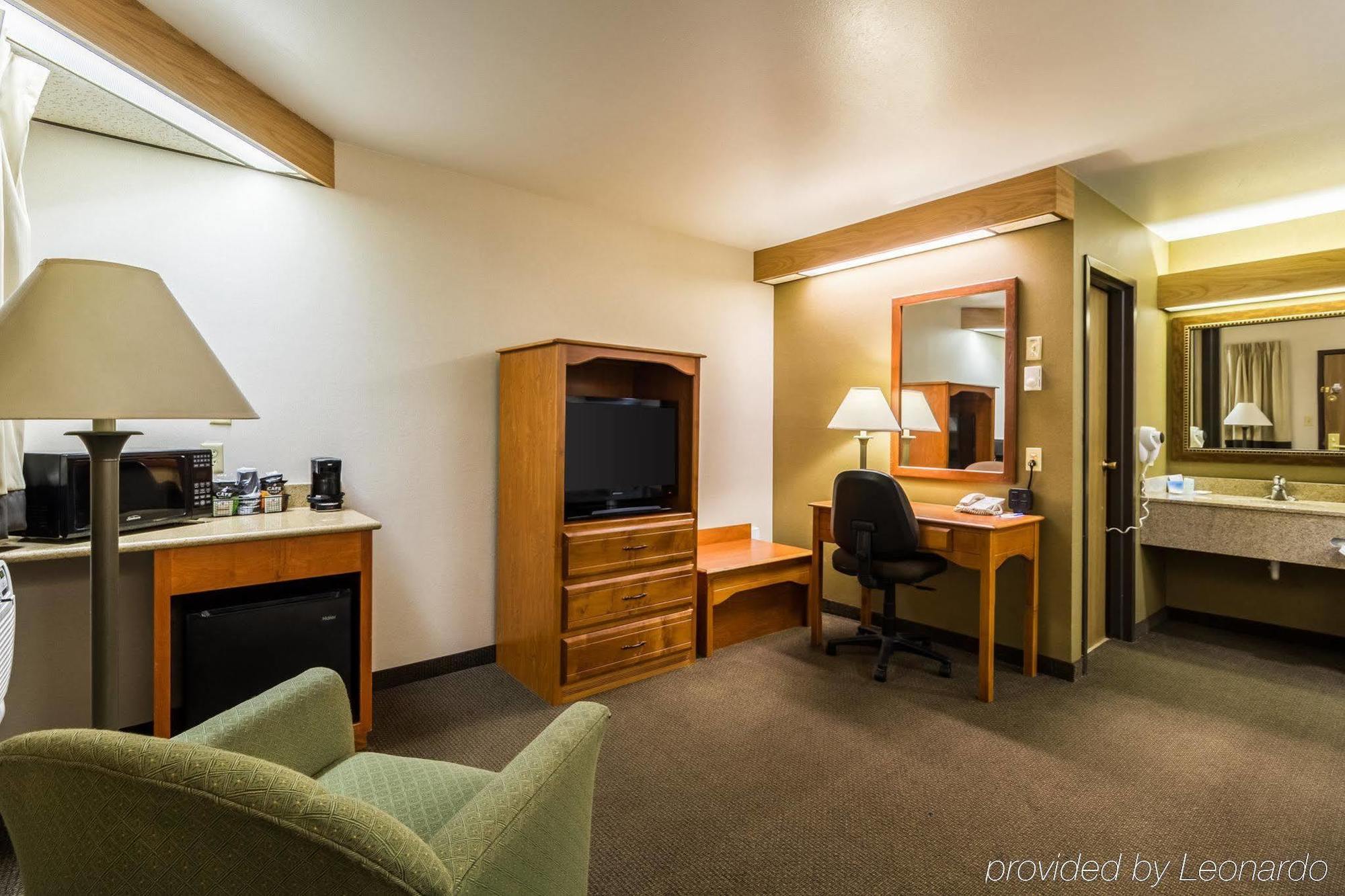 Motel 6 Minot, Nd מראה חיצוני תמונה