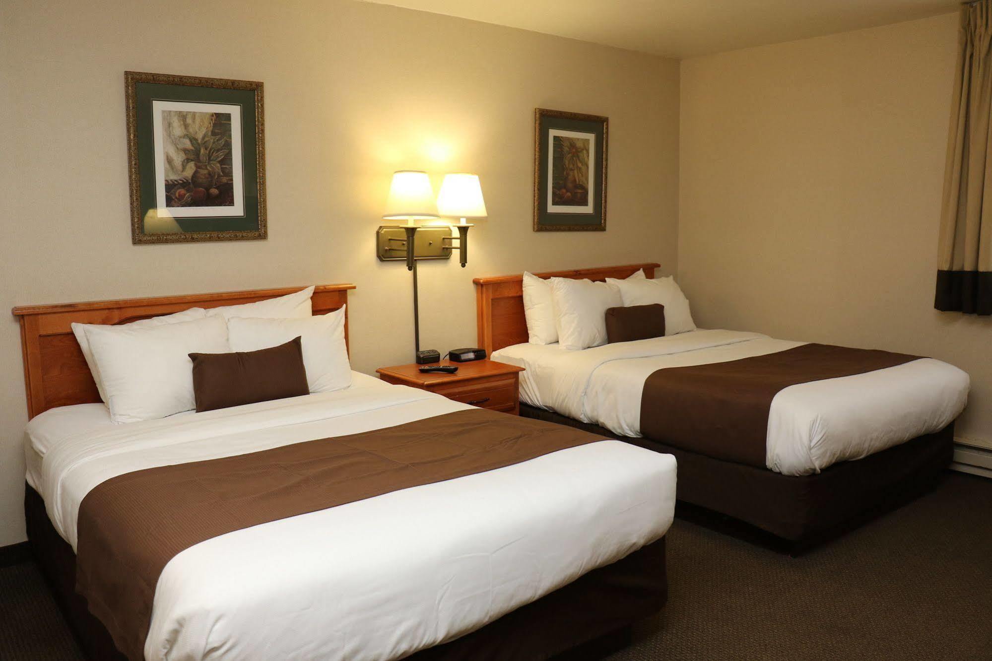 Motel 6 Minot, Nd מראה חיצוני תמונה